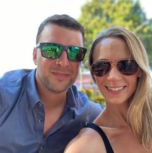 Meet your Posher, Casey